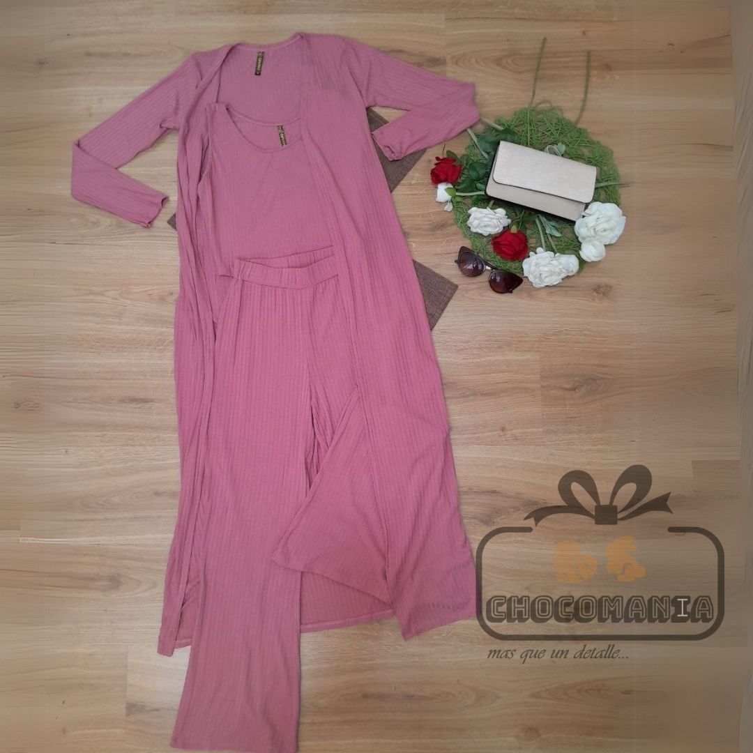 PINK SPORTS SET SIZE M