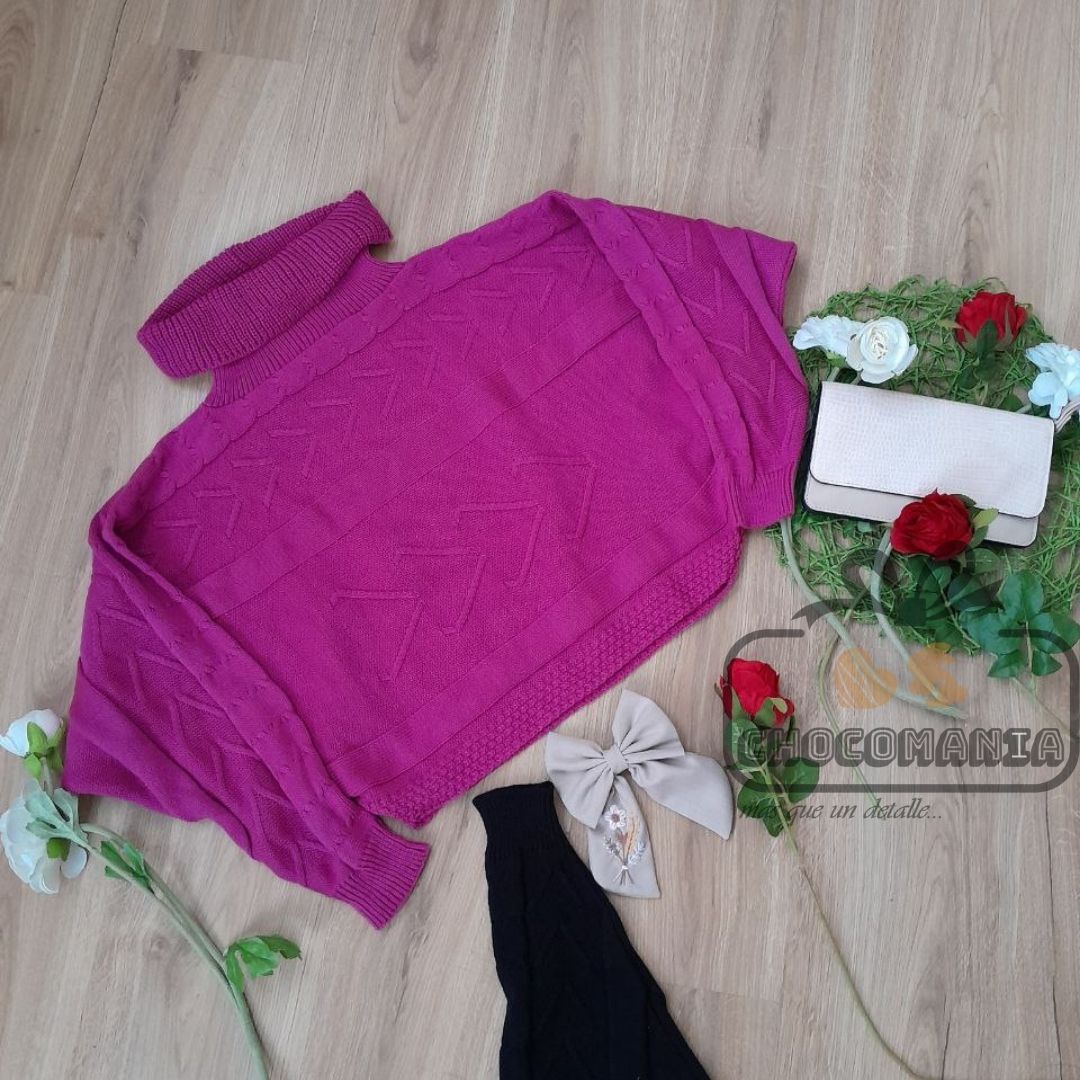 0.6 SWEATER ONE SIZE UP TO M