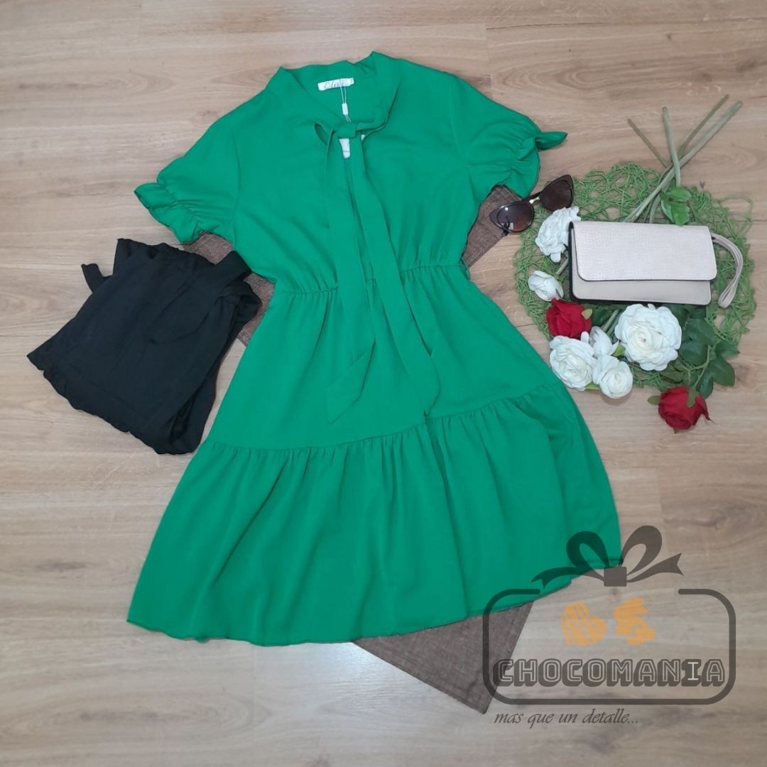 VESTIDO EN COLOR VERDE Y NEGRO S/M 👗
