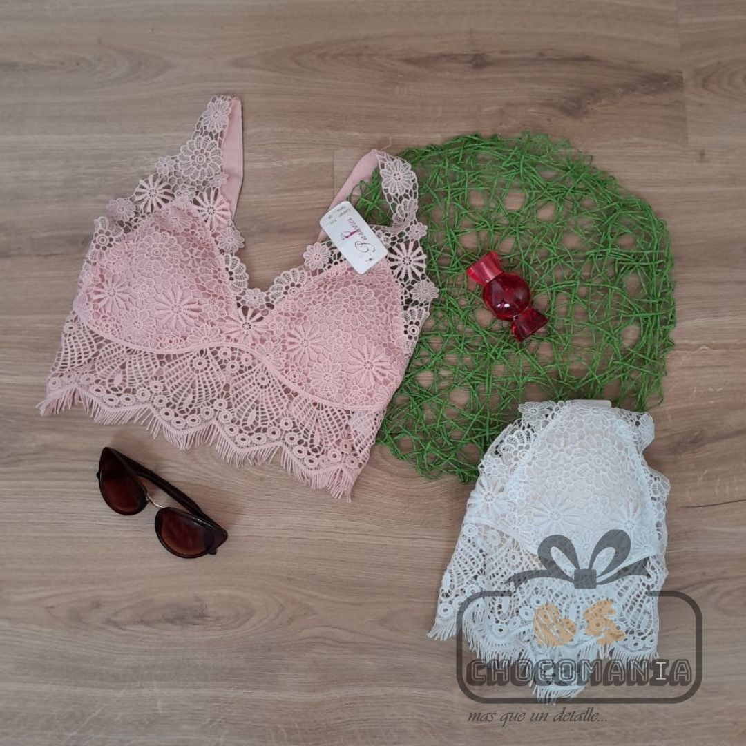 0000.1 TOP 530 CON COPAS TALLA UNICA HASTA UNA M