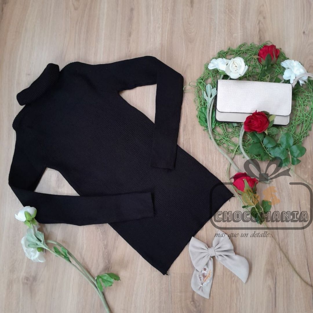 SUETER TALLA UNICA HASTA UNA M