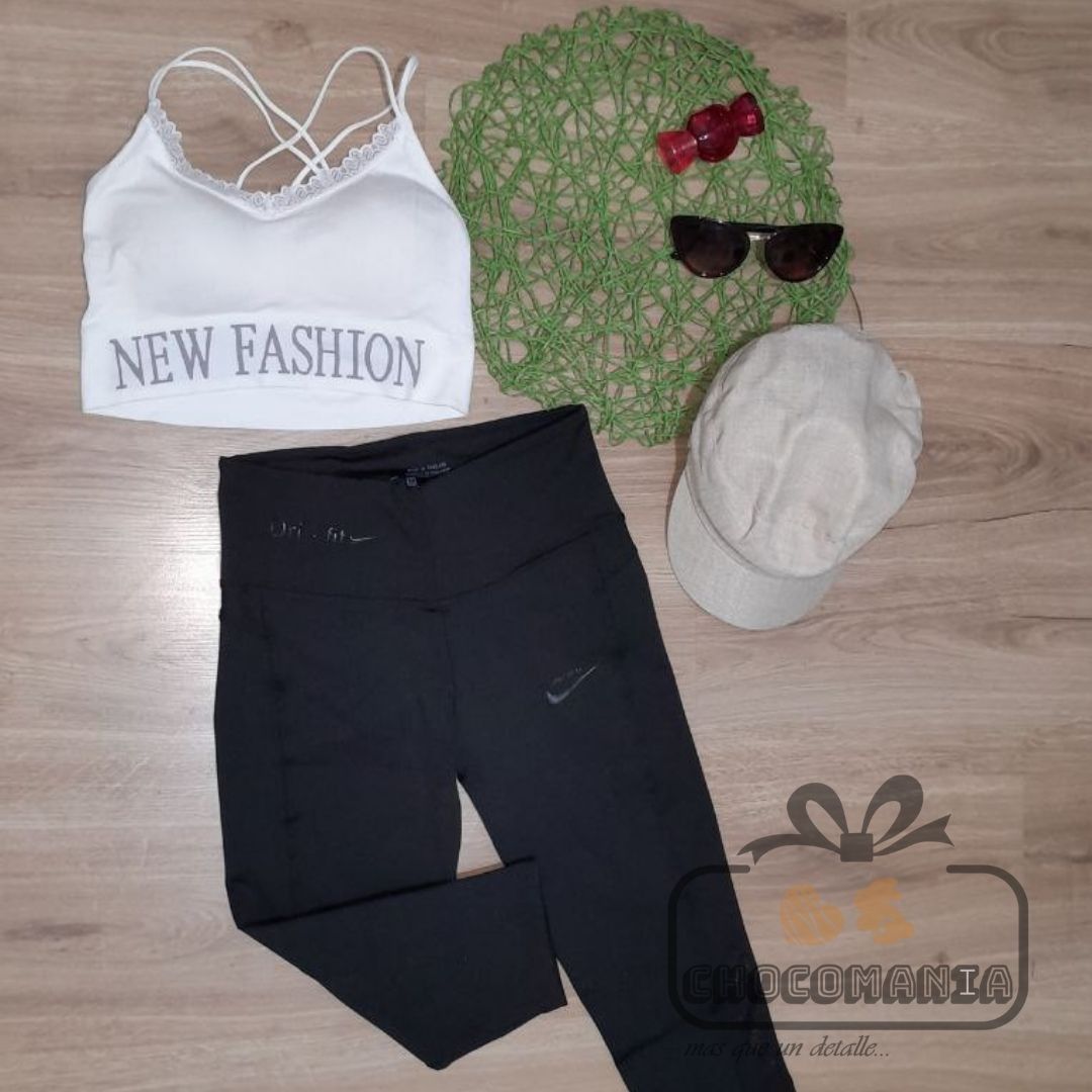 SPORTS BRA WITH CUPS ONE SIZE UP TO S