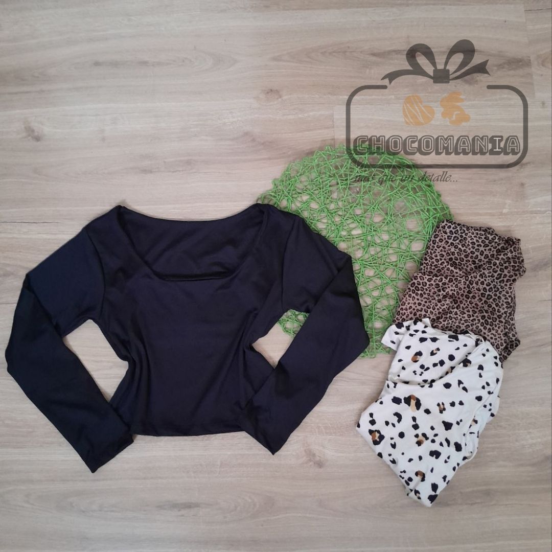 LONG-SLEEVED TOP VARIOUS DESIGNS