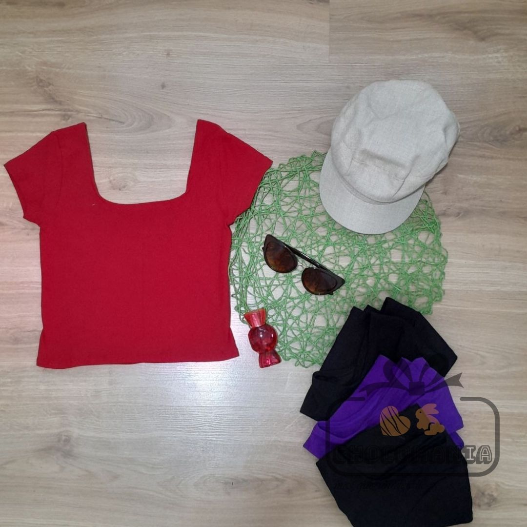 SQUARE NECK TOP ONE SIZE UP TO M