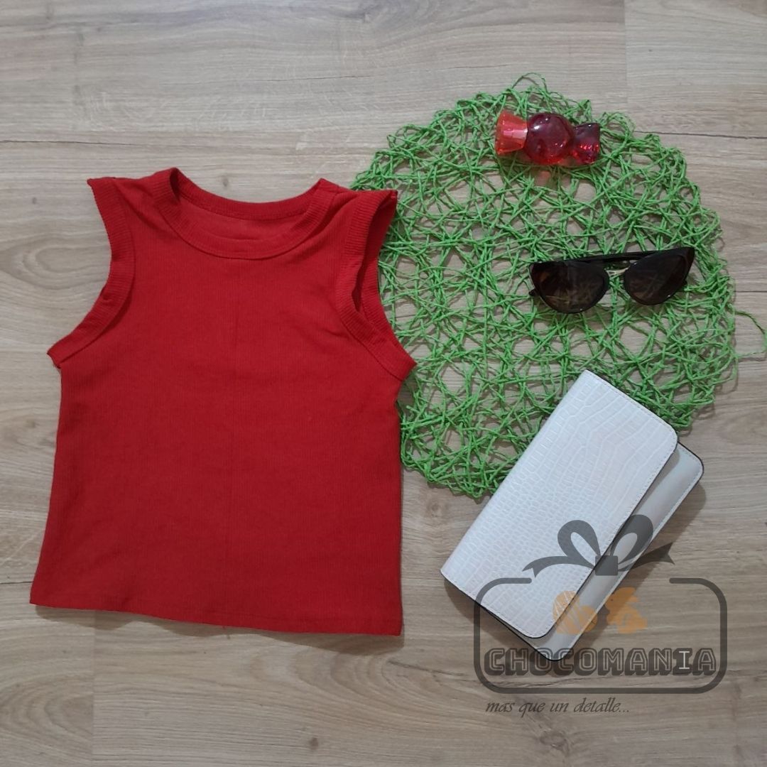 TOP ONE SIZE UP TO S