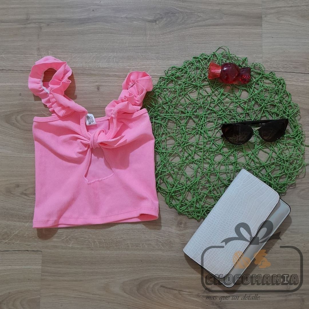 TOP TALLA UNICA HASTA UNA M