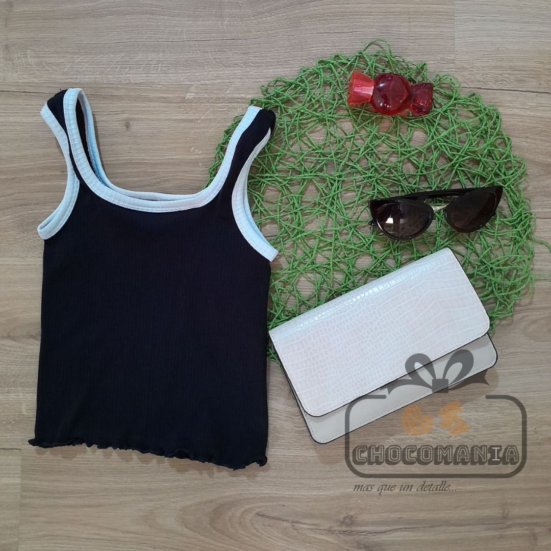 TOP TALLA UNICA HASTA UNA S