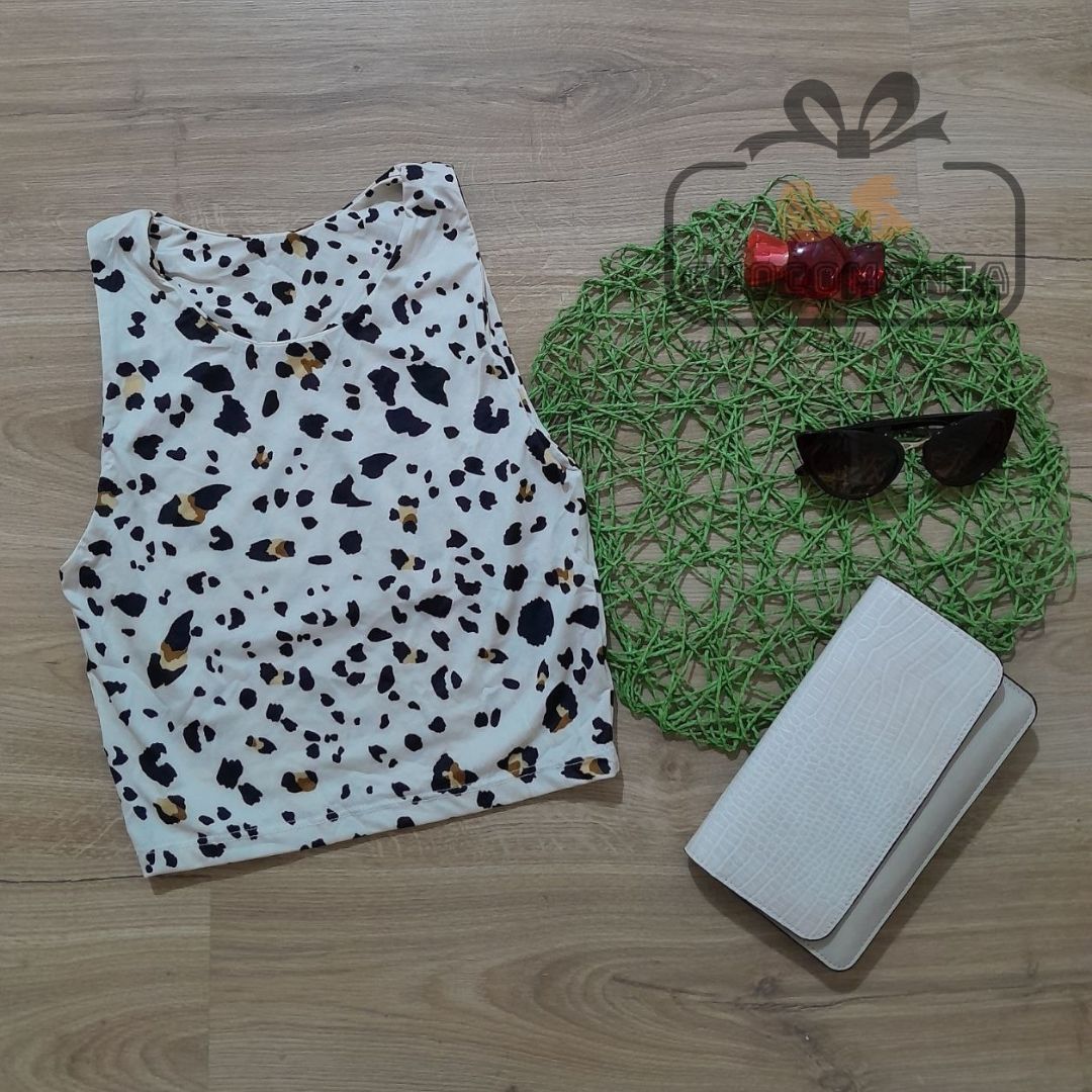 TOP PRINT ONE SIZE UP TO S