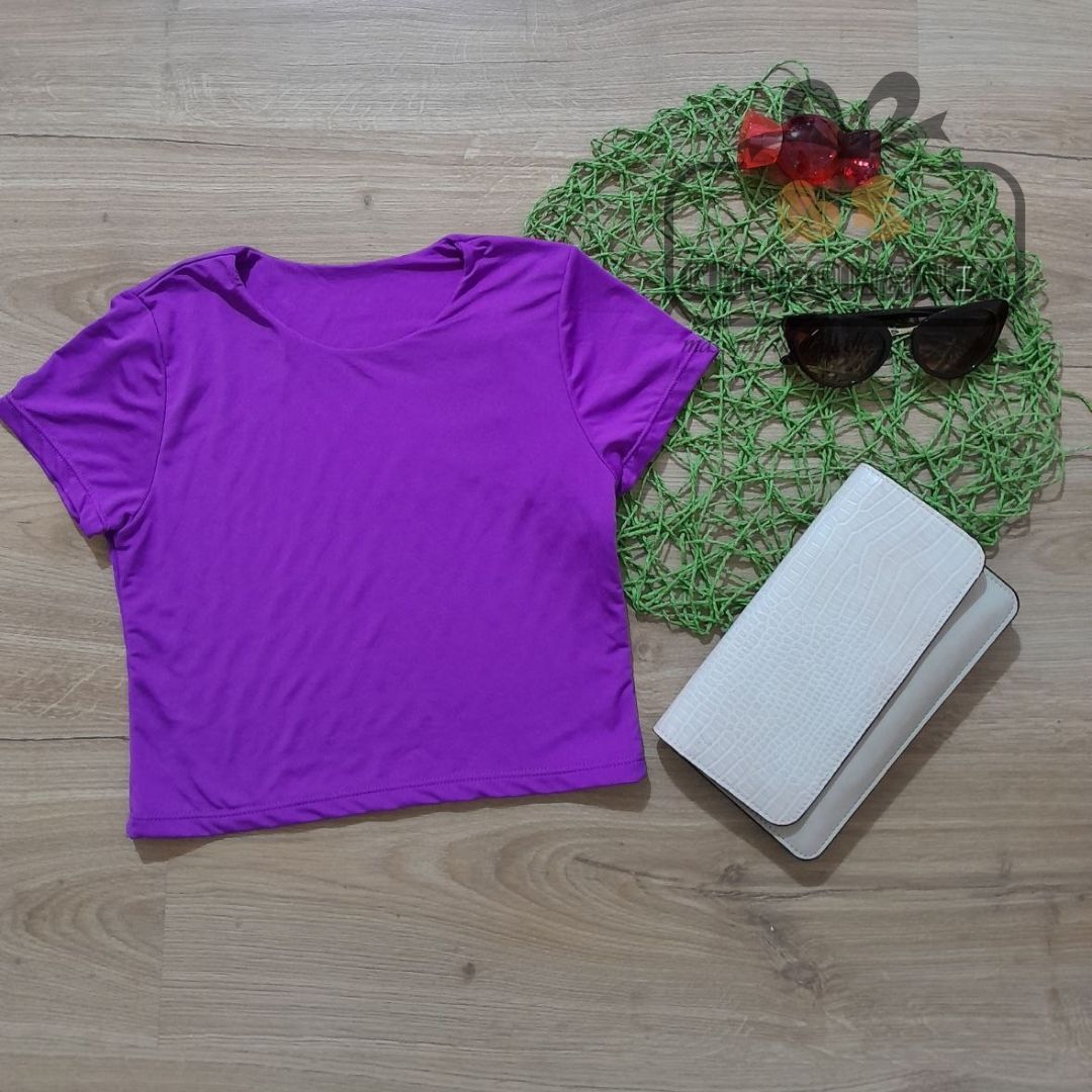 TOP ONE SIZE UP TO A M