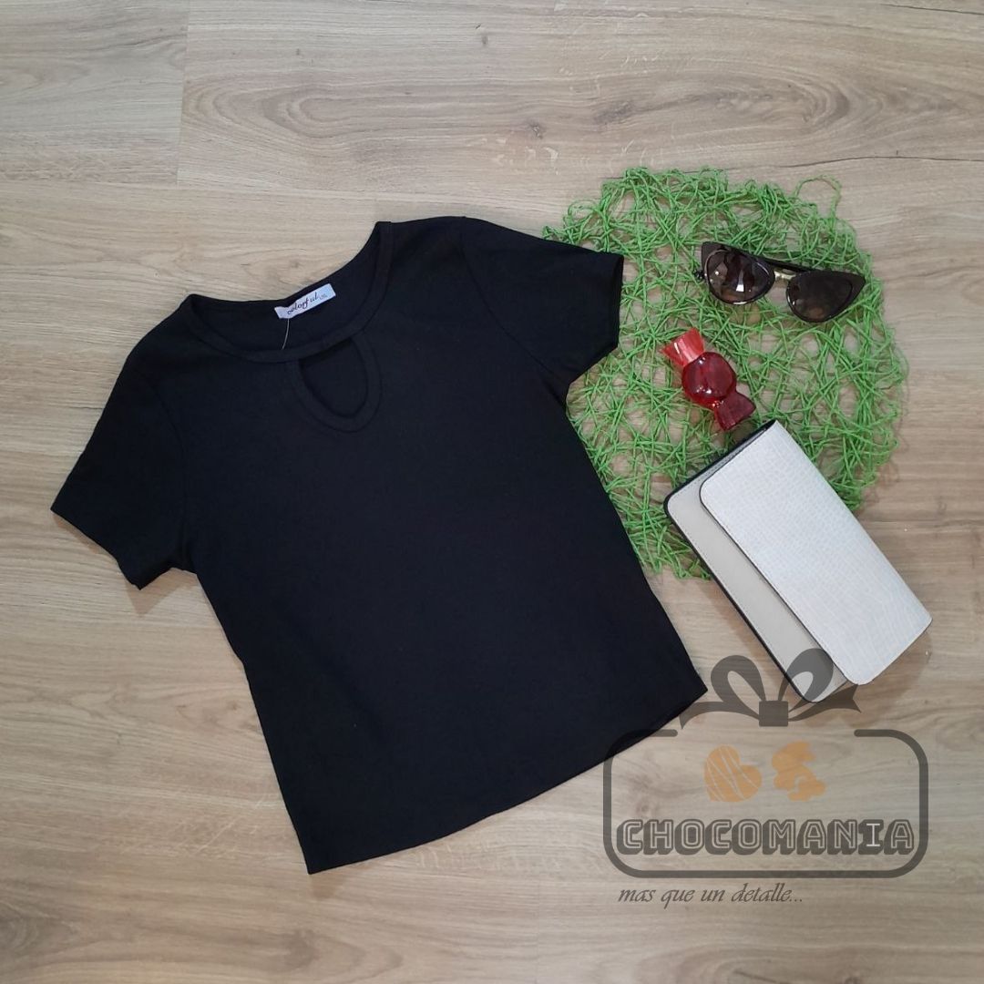 00.3 CAMISETA BASICA CT1265