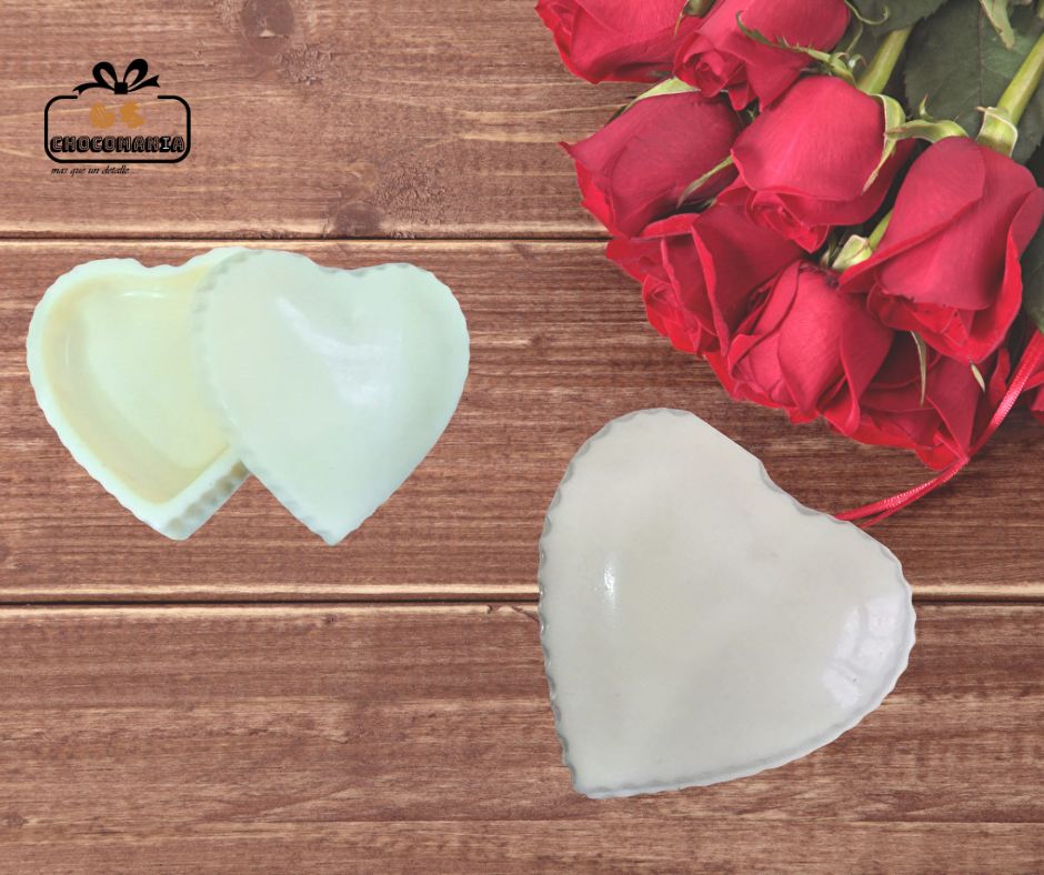 COFRE CORAZON DE CHOCOLATE PEQUEÑO (PREVIO PEDIDO)