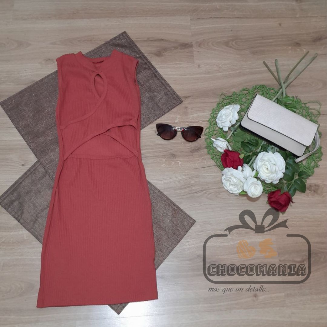 00.3 VESTIDO COLOR LADRILLO TALLA M