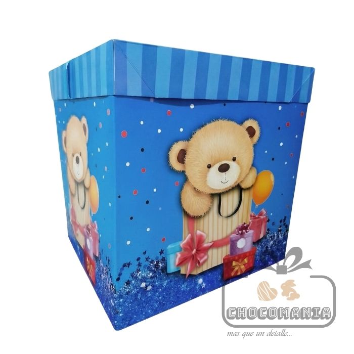 CAJA DE REGALO MEDIANA 30X30 CM VARIOS DISEÑOS