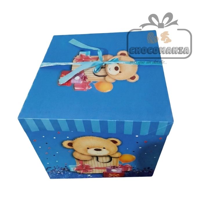 CAJA DE REGALO MEDIANA 30X30 CM VARIOS DISEÑOS