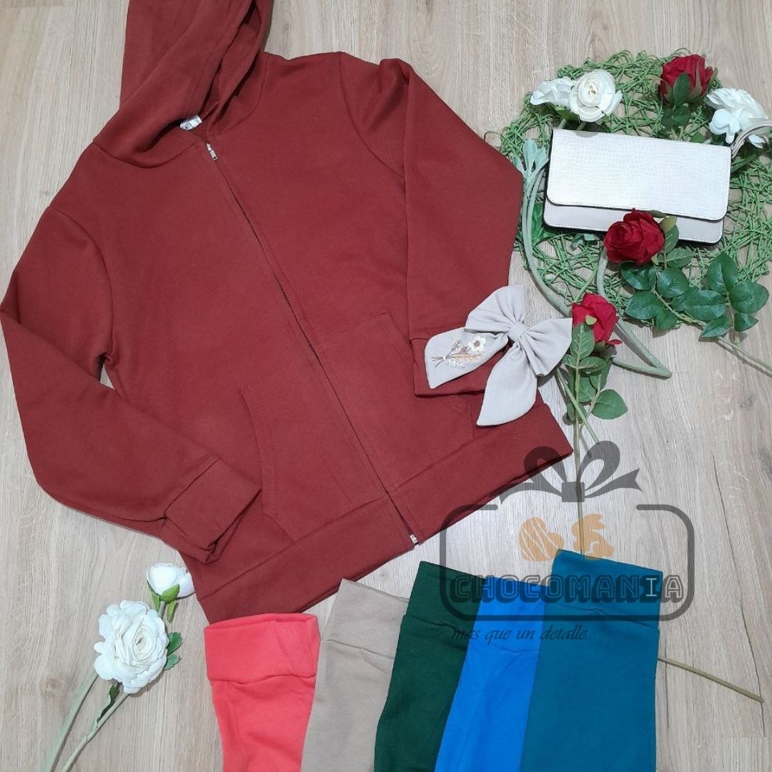 000000.8 SPORTS SWEATSHIRT