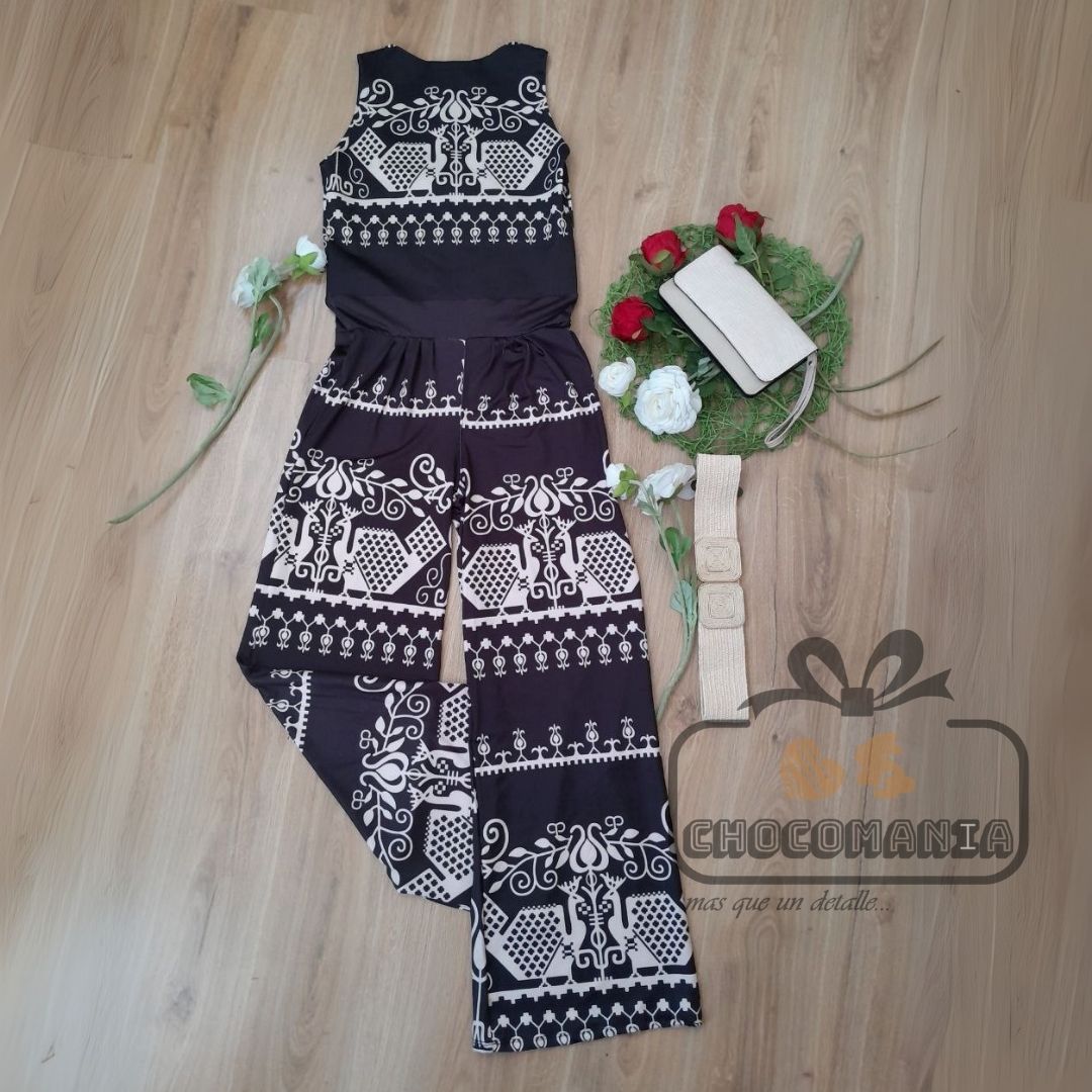 00000000.9 JUMPSUIT VARIOUS DESIGNS ONE SIZE UP TO M