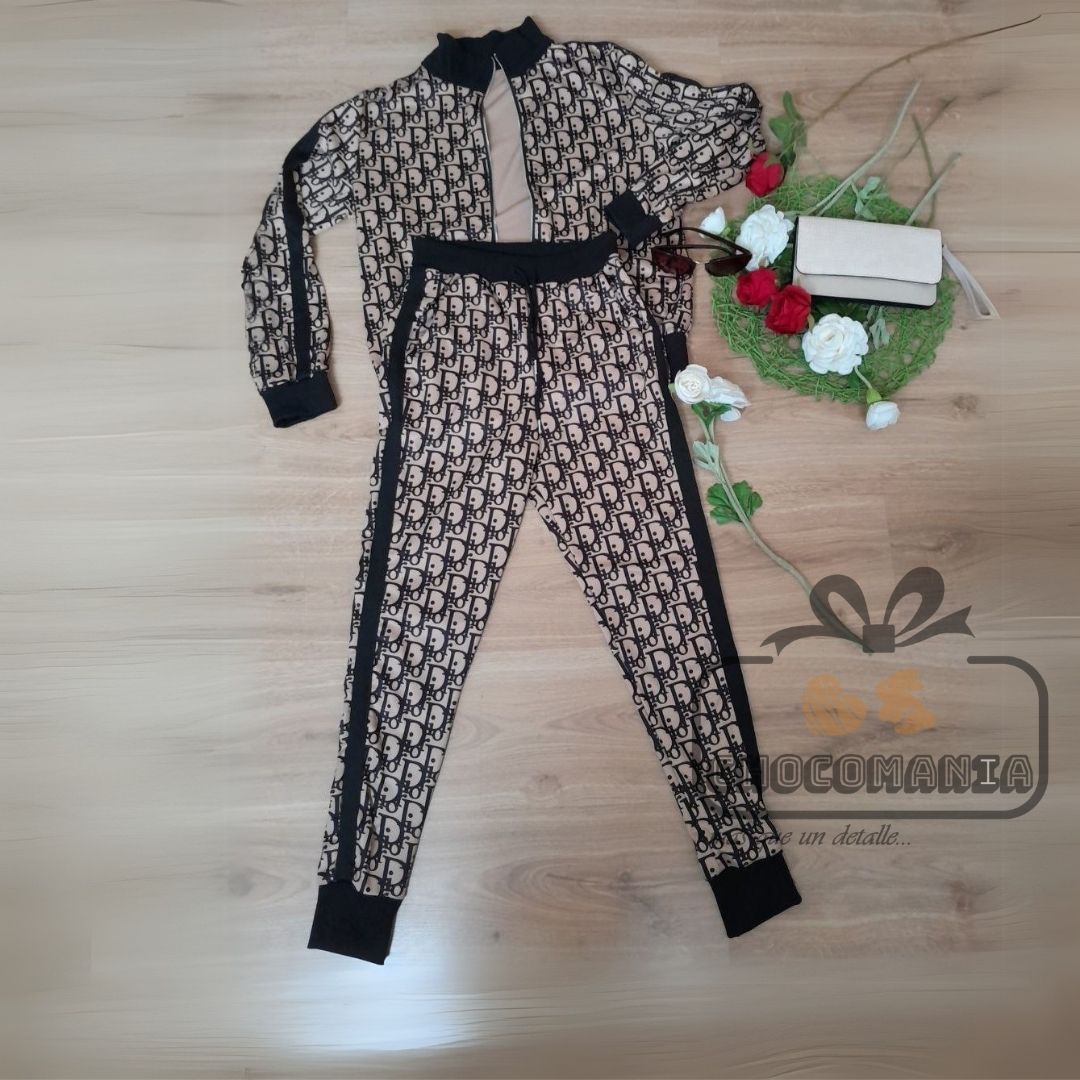 SPORTS SET 050C0N SIZE S