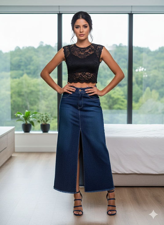 00.2 Long maxi jean skirt with slit