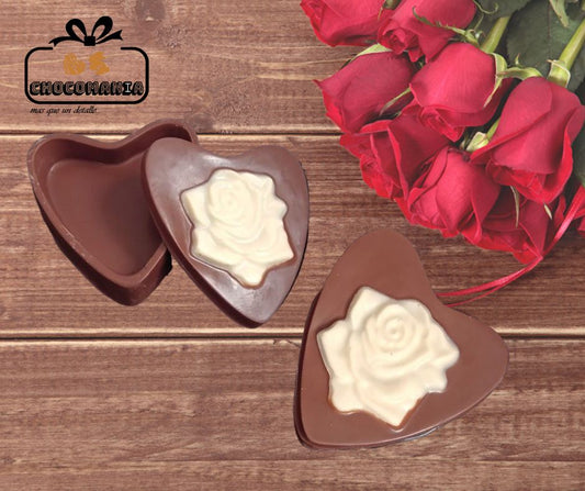 COFRE CORAZON CON FLOR DE CHOCOLATE MEDIANO (PREVIO PEDIDO)